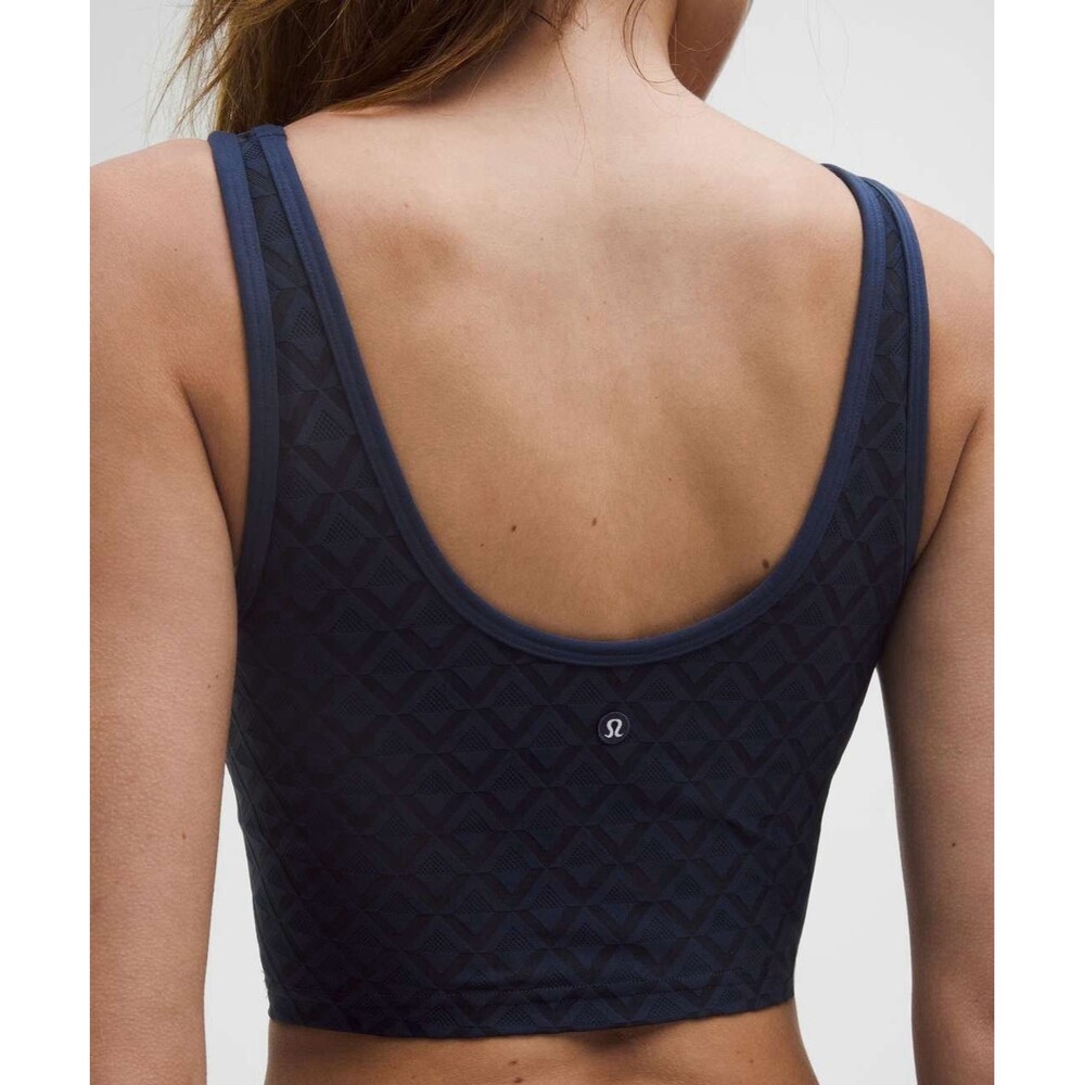 Lululemon Textured Mesh Tennis Tank Top Medium Support Blue Size Large